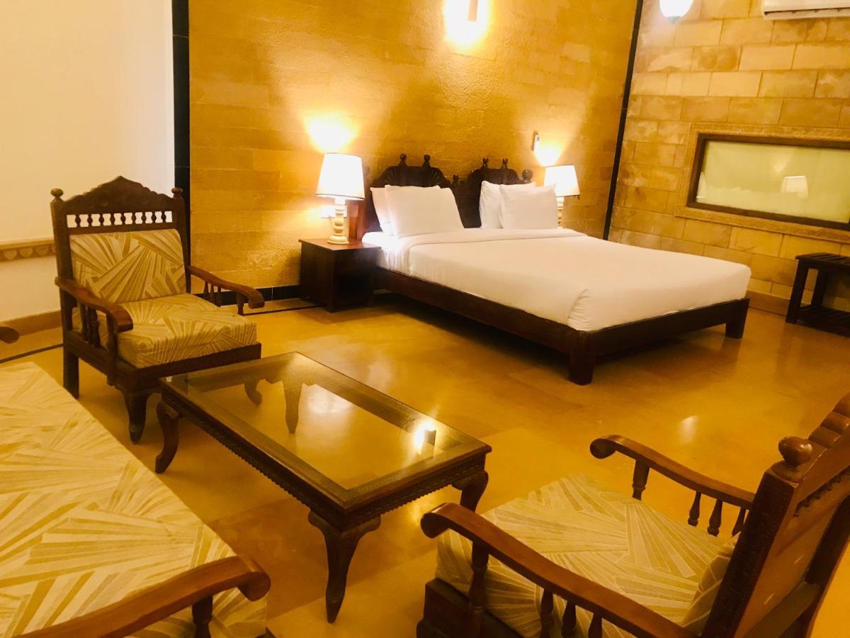 Hotel Golden Safari Jaisalmer Exterior photo