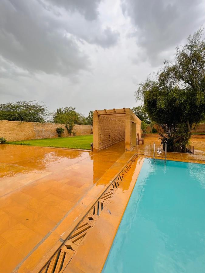 Hotel Golden Safari Jaisalmer Exterior photo